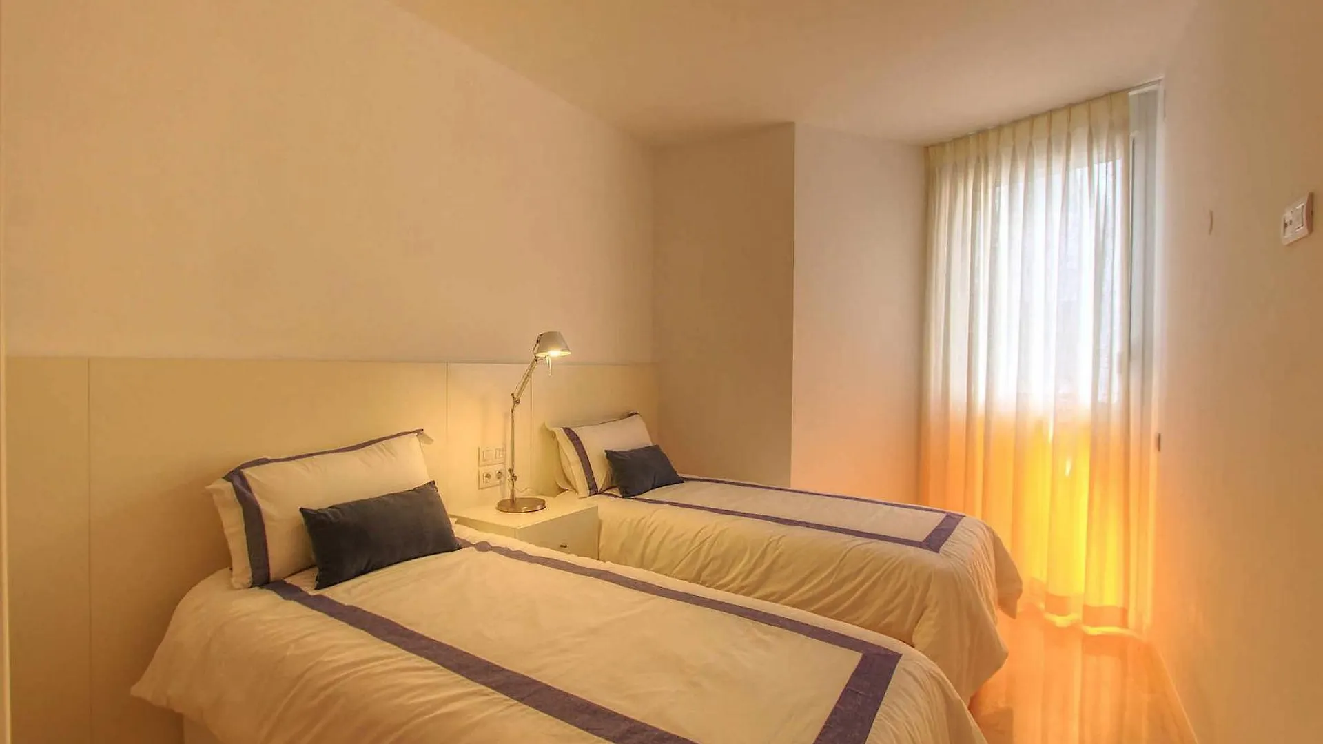 דירות 1092 Marbella Old Town